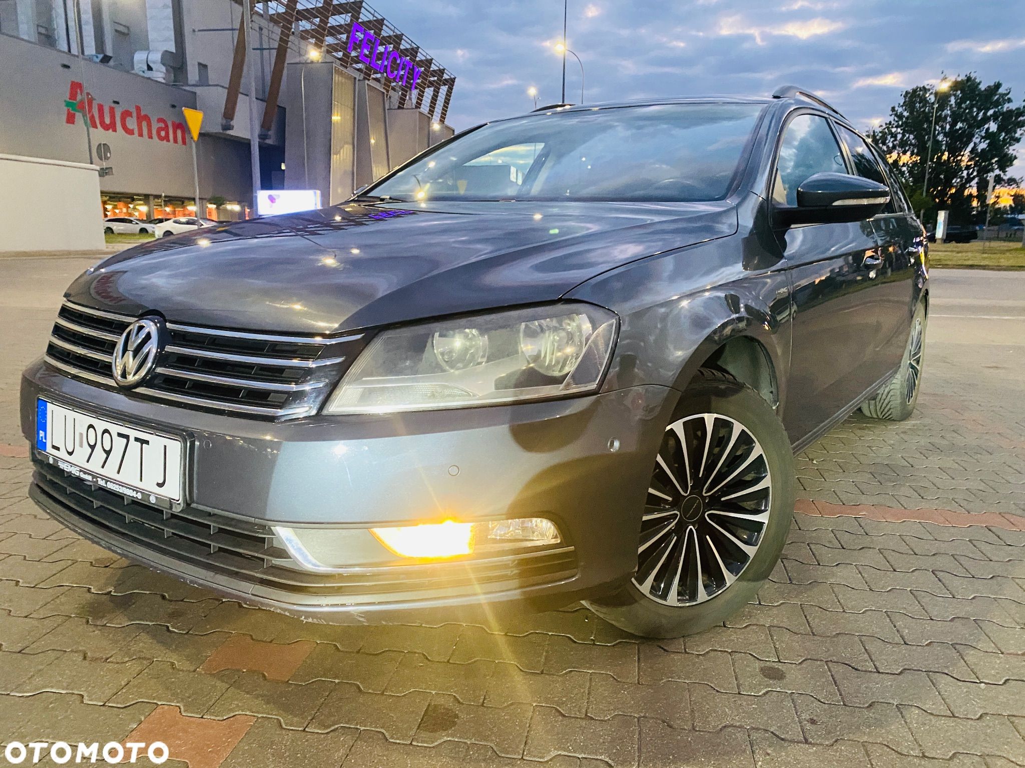 Volkswagen Passat 1.4 TSI BMT Comfortline - 1