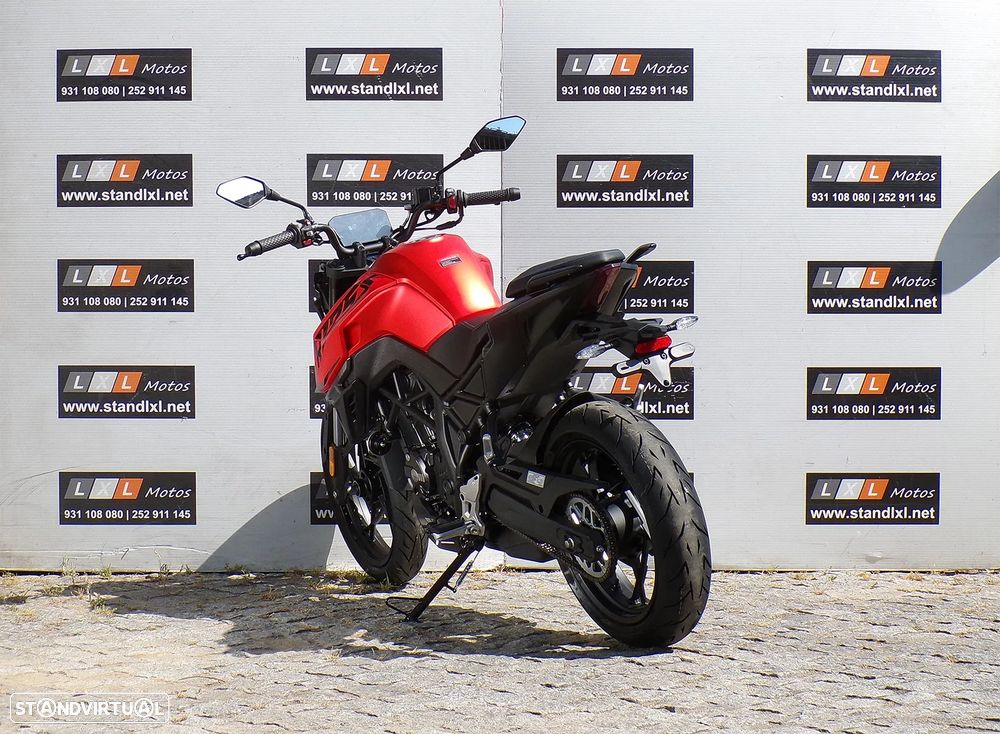 Voge 125R RS - 8