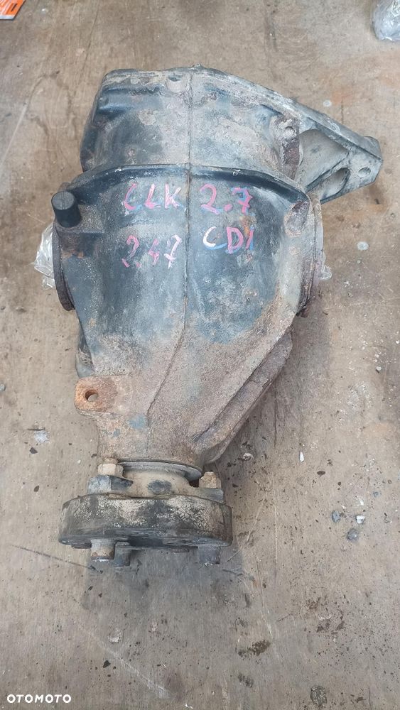 MERCEDES W209 CLK 2.7 CDI MOST TYLNY DYFER 2.65