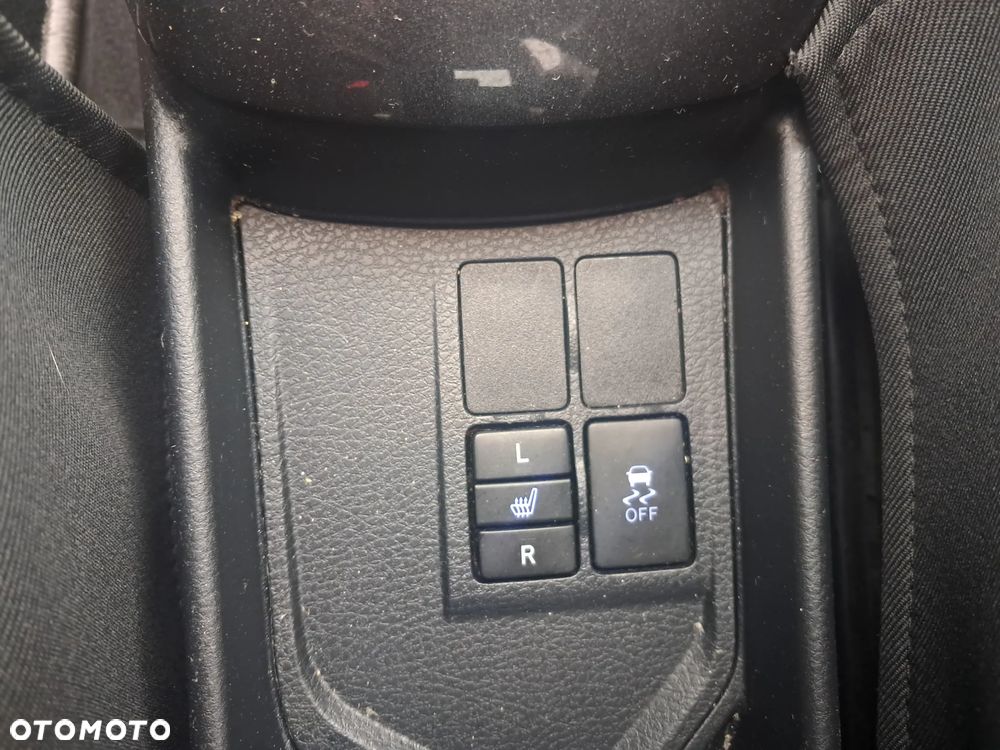 Toyota Yaris - 21