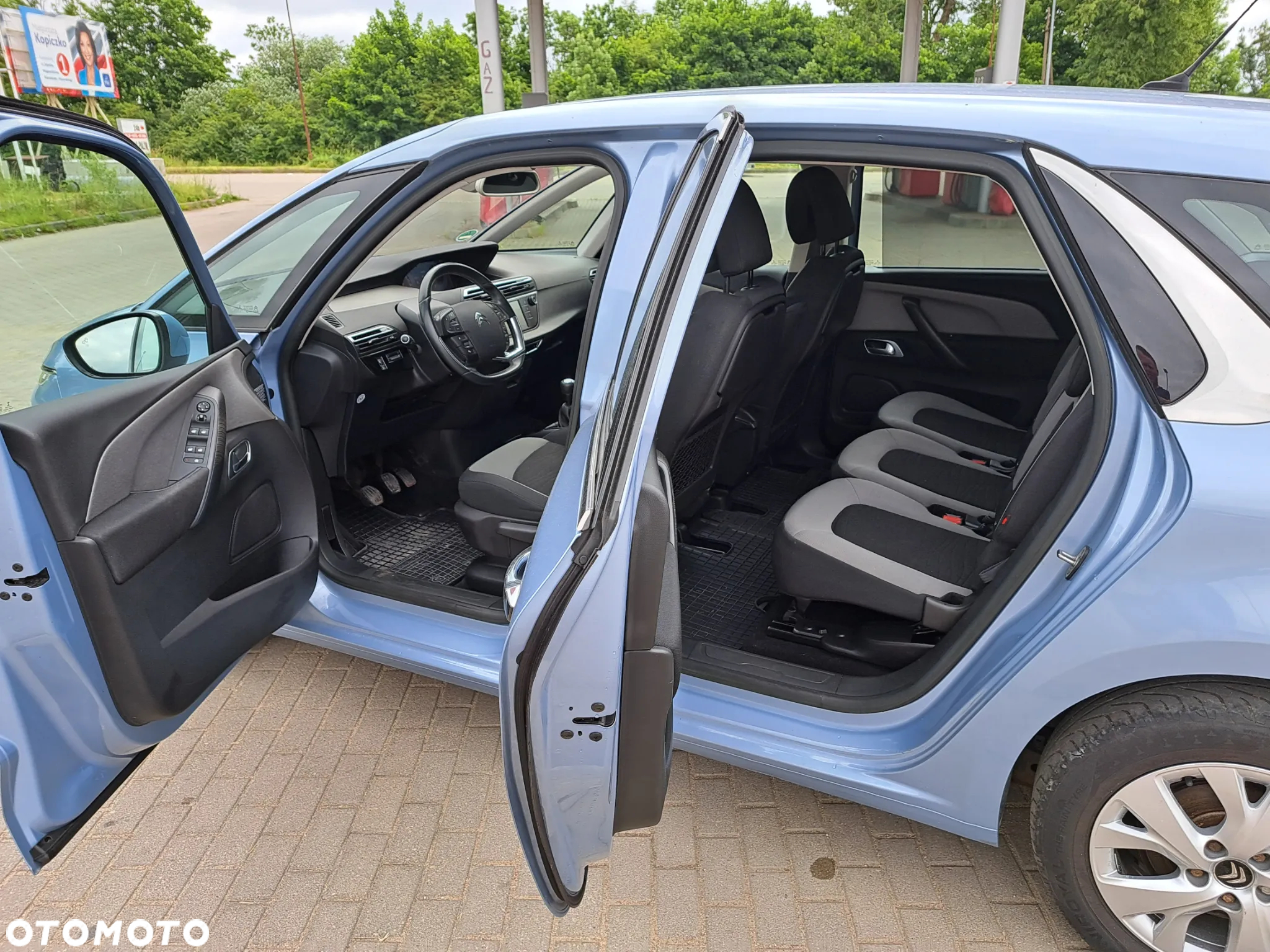 Citroën C4 Picasso - 12