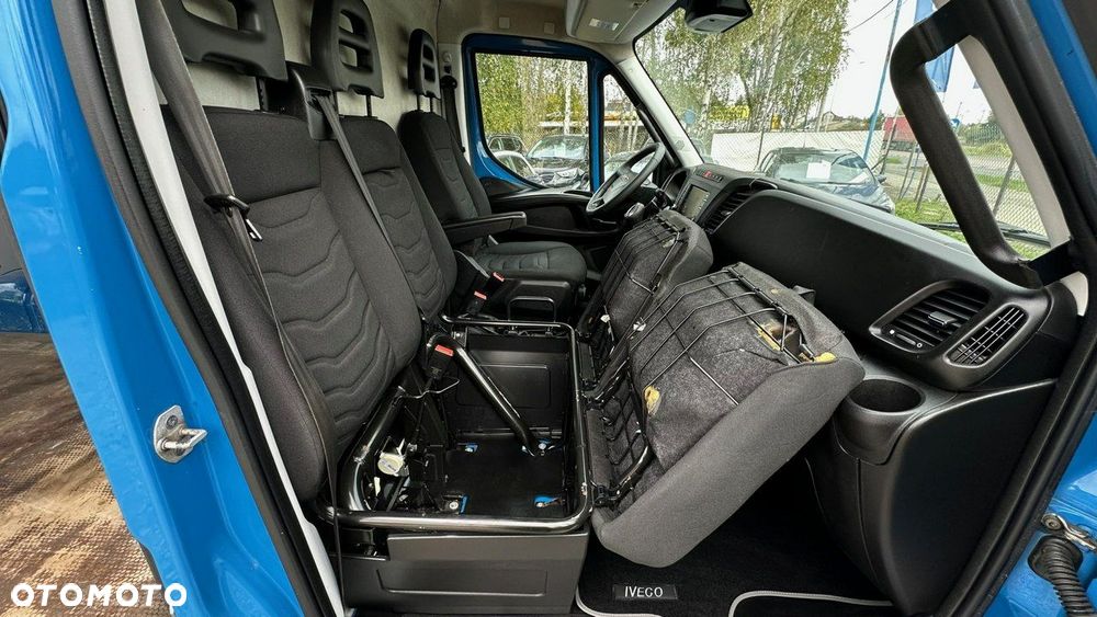 Iveco Daily 35 S17 - 25