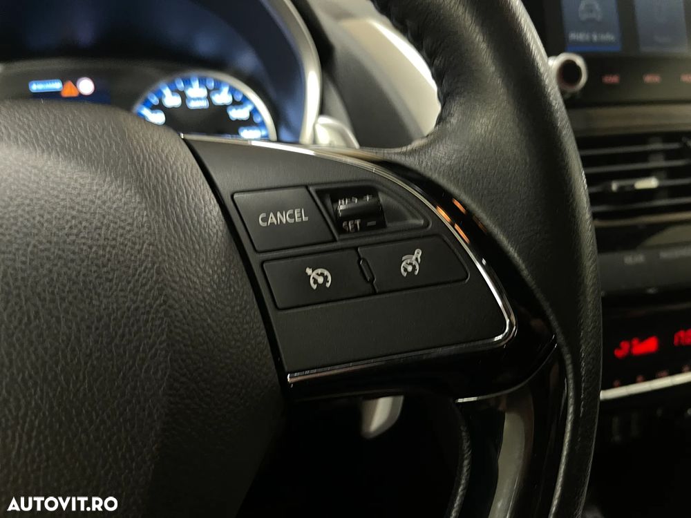 Mitsubishi Eclipse-Cross 4WD Select - 23