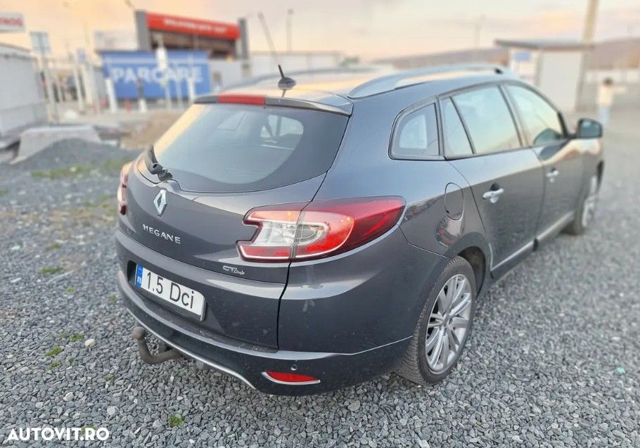 Renault Megane ENERGY dCi 110 Start & Stop Bose Edition - 4