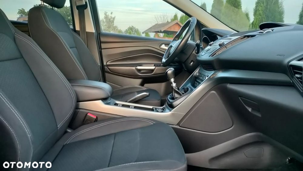 Ford Kuga 1.5 EcoBoost 2x4 SYNC - 10