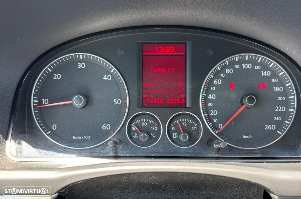 VW Touran 1.9 TDi Trendline 7L - 15