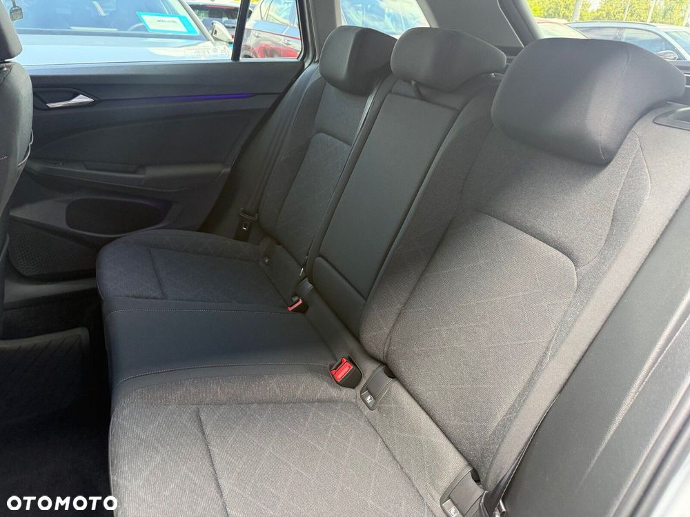 Volkswagen Golf - 15