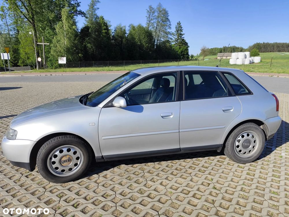 Audi A3 Sportback - 10