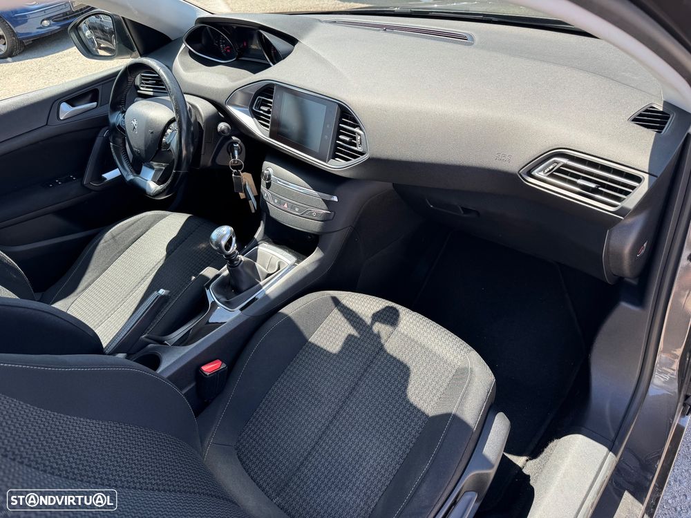Peugeot 308 BlueHDi FAP 120 Stop & Start Allure - 36