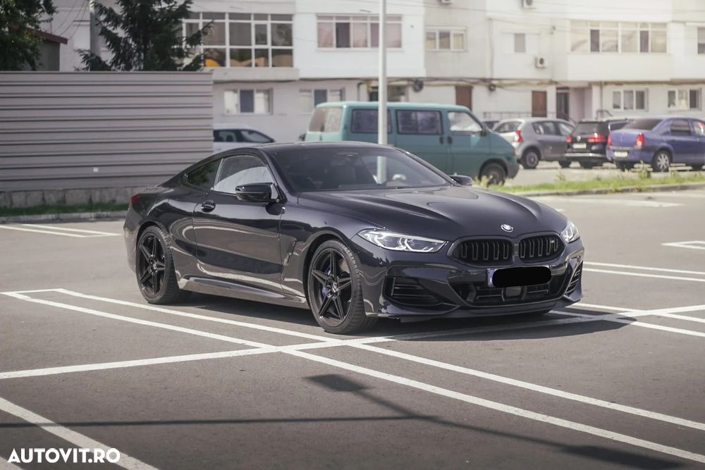 BMW M8 M850i xDrive AT - 3