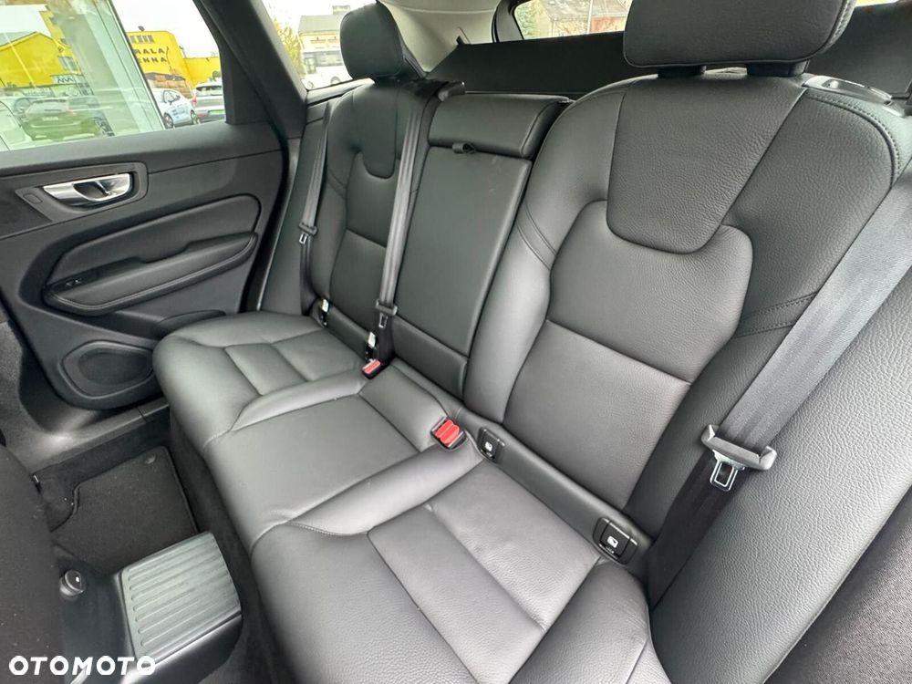 Volvo V60 - 13