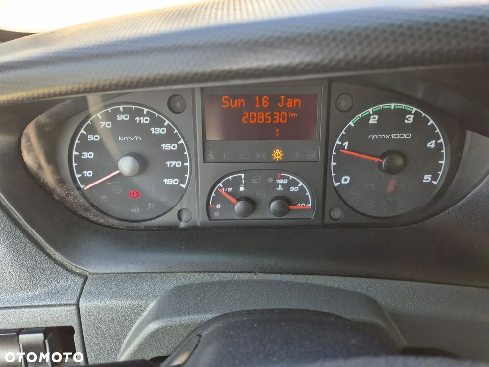 Iveco 35C15 3.0 150KM Wywrotka - 13