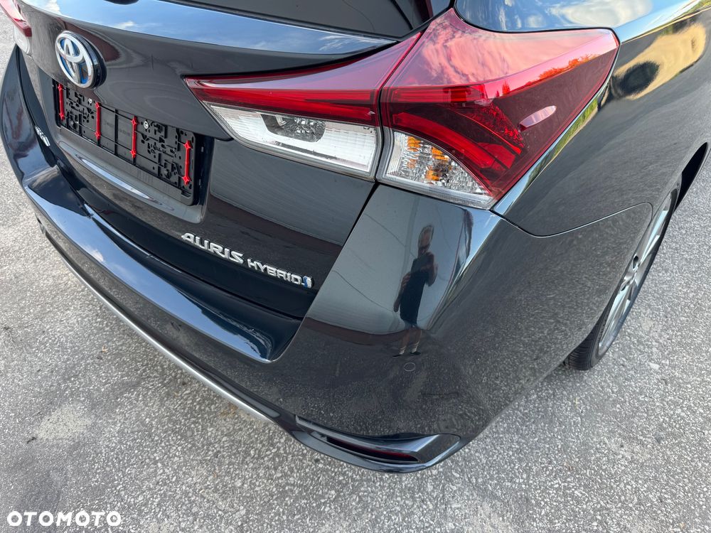 Toyota Auris - 13