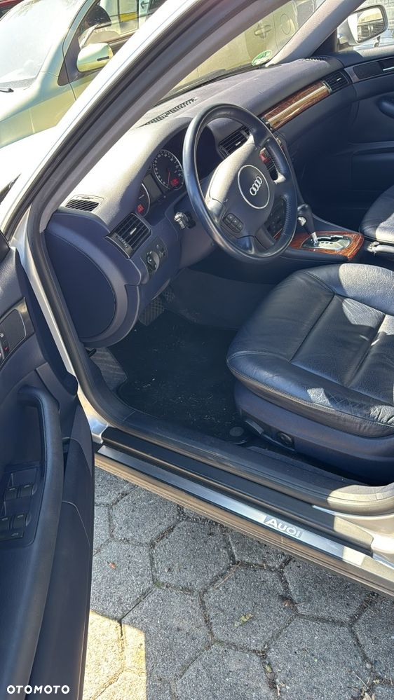 Audi A6 Limousine - 4