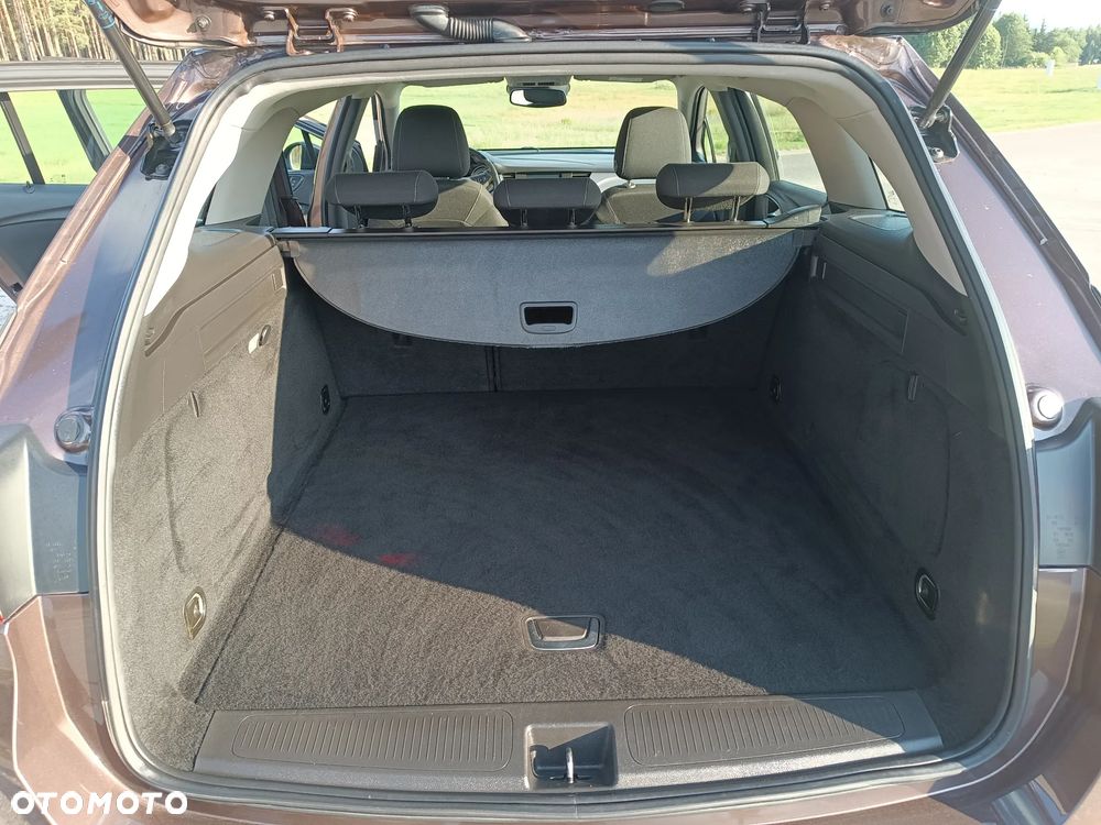 Opel Astra 1.6 D (CDTI) Start/Stop Dynamic - 30