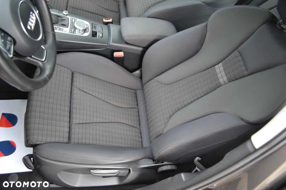 Audi A3 Sportback - 18