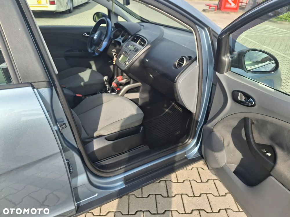 Seat Toledo 1.6 Reference - 21