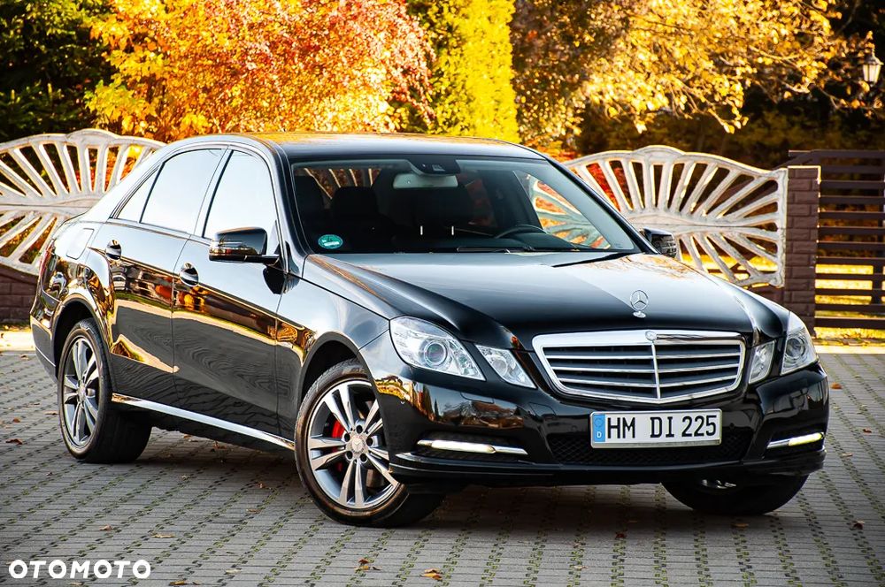 Mercedes-Benz Klasa E 350 CDI 4-Matic BlueEff Avantgarde - 3