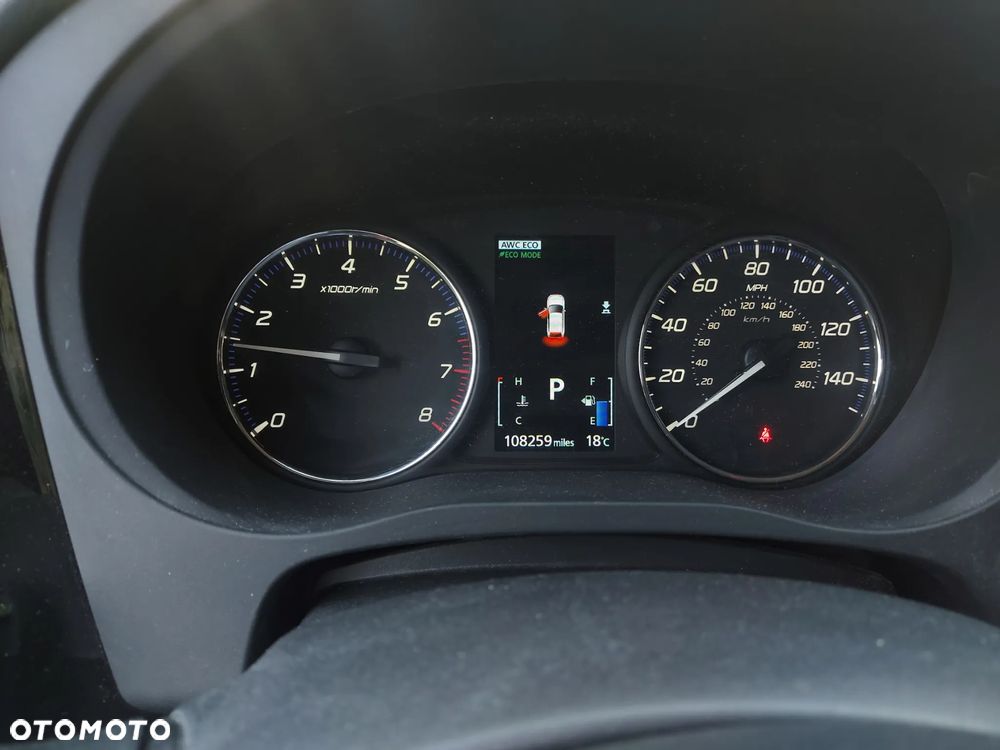 Mitsubishi Outlander - 9