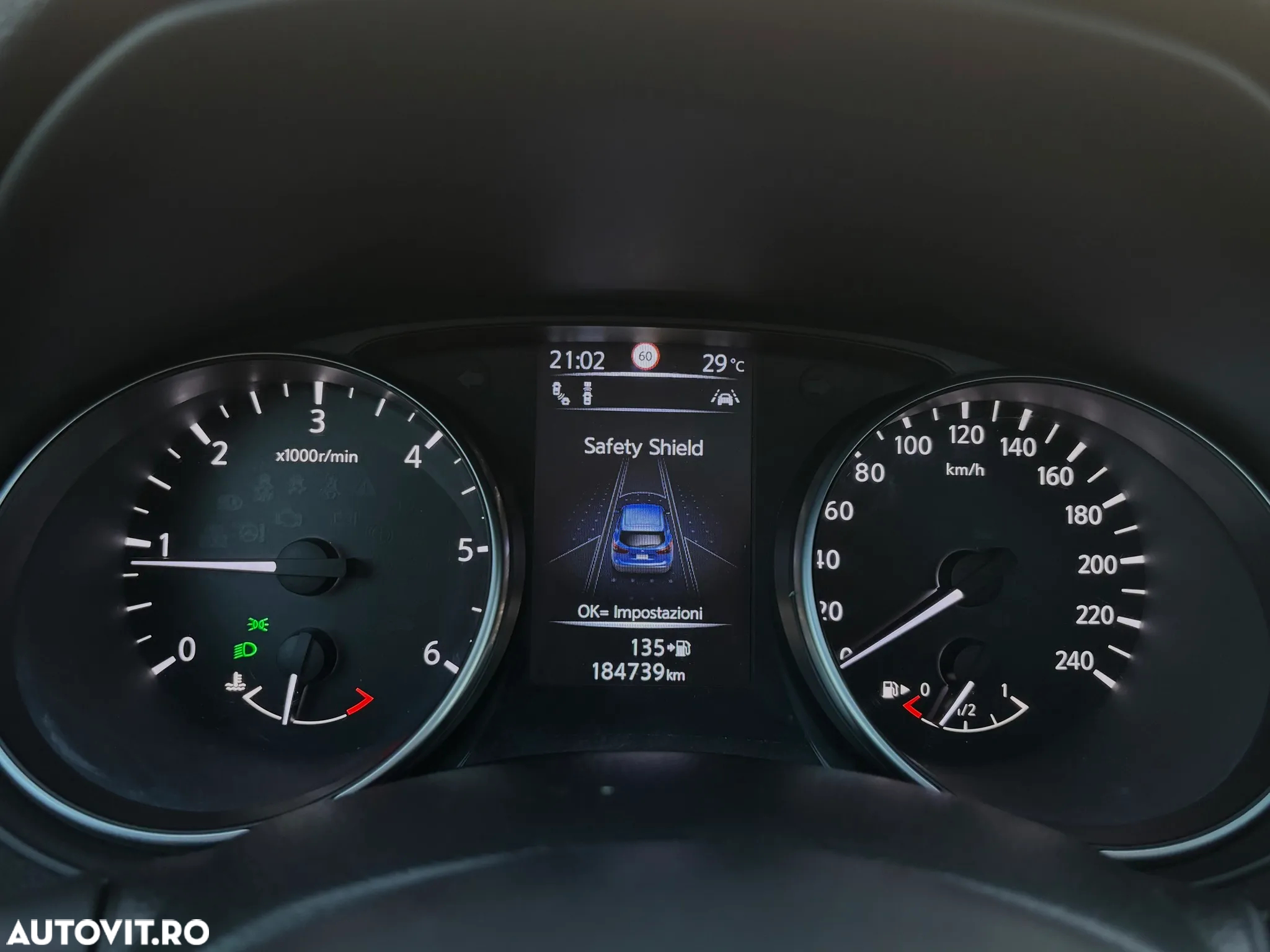 Nissan Qashqai 1.6 DCI Start/Stop 4X4-i Tekna - 22