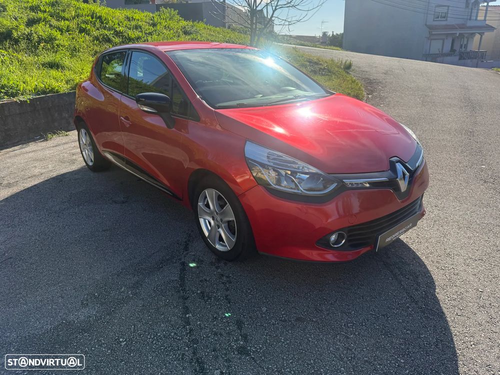 Renault Clio ENERGY TCe 90 Start & Stop Experience - 3