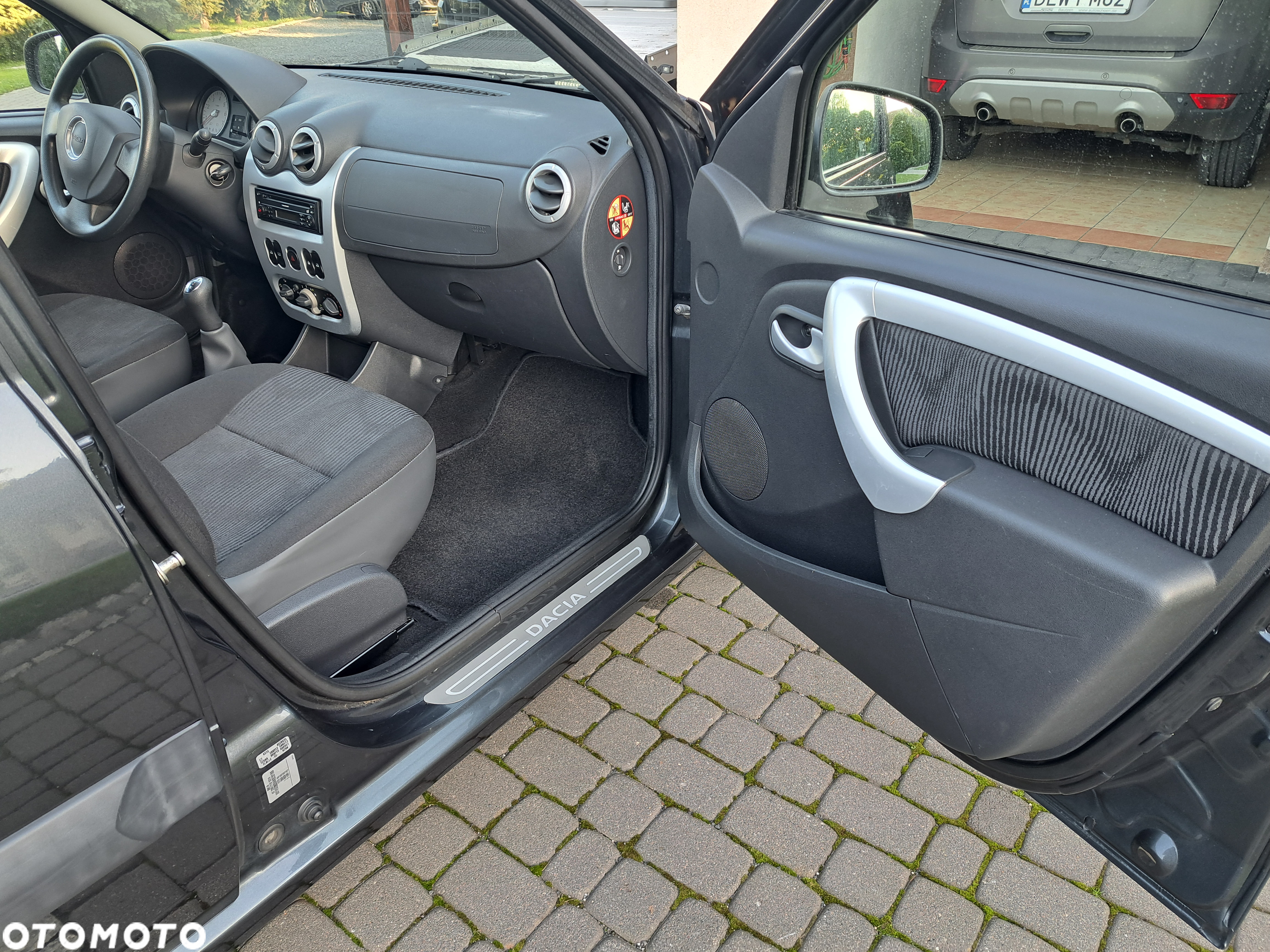 Dacia Logan MCV 1.6 16V Laureate - 7