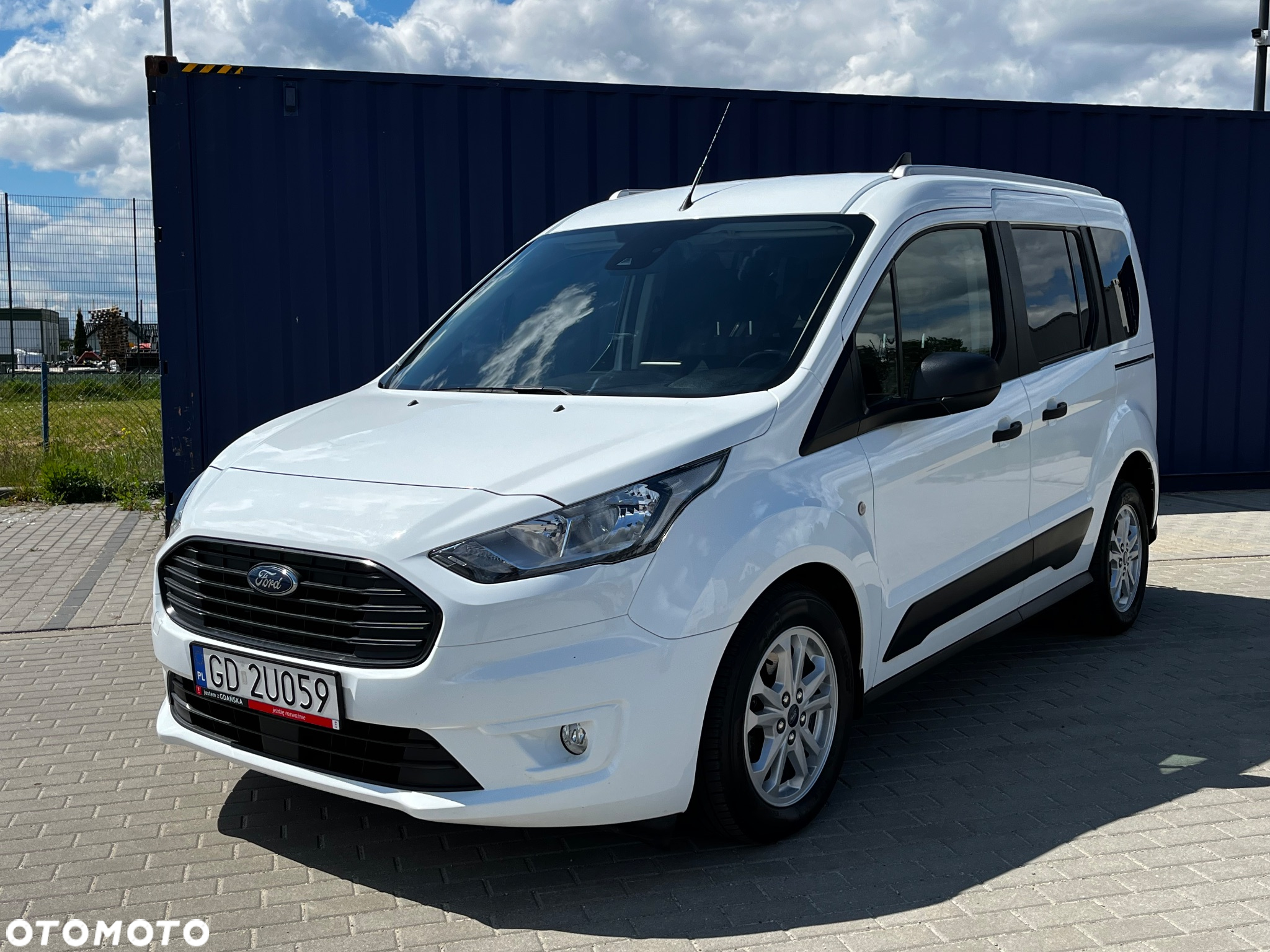 Ford Tourneo Connect - 2