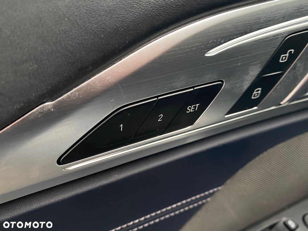 BMW Seria 8 840d xDrive - 22