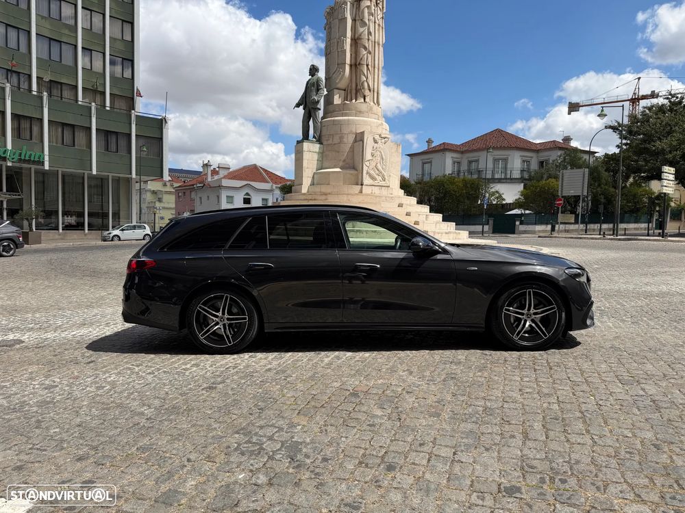 Mercedes-Benz E 300 de AMG Line - 3