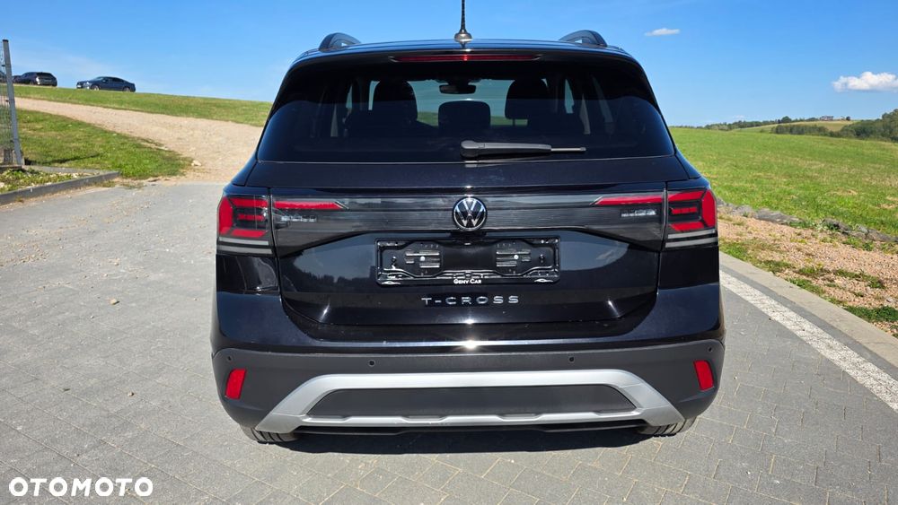 Volkswagen T-Cross - 5