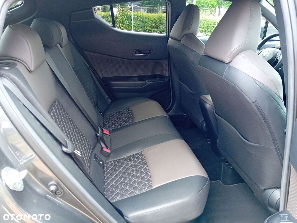 Toyota C-HR 1.8 Hybrid Executive - 9