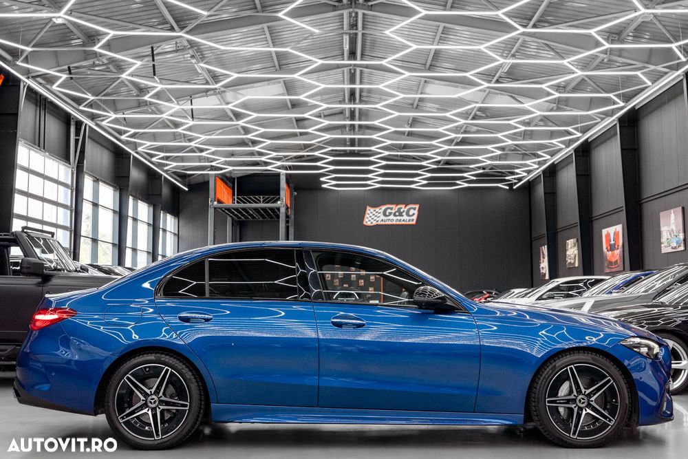 Mercedes-Benz C 300 4Matic 9G-TRONIC AMG Line - 28
