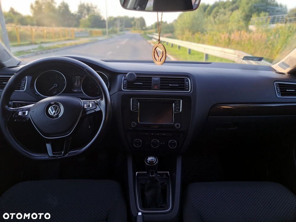 Volkswagen Jetta 1.4 TSI BMT Comfortline - 19