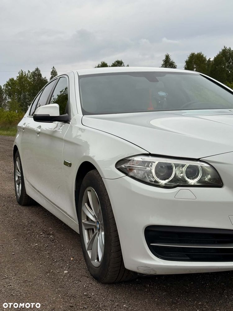 BMW Seria 5 520d xDrive - 8