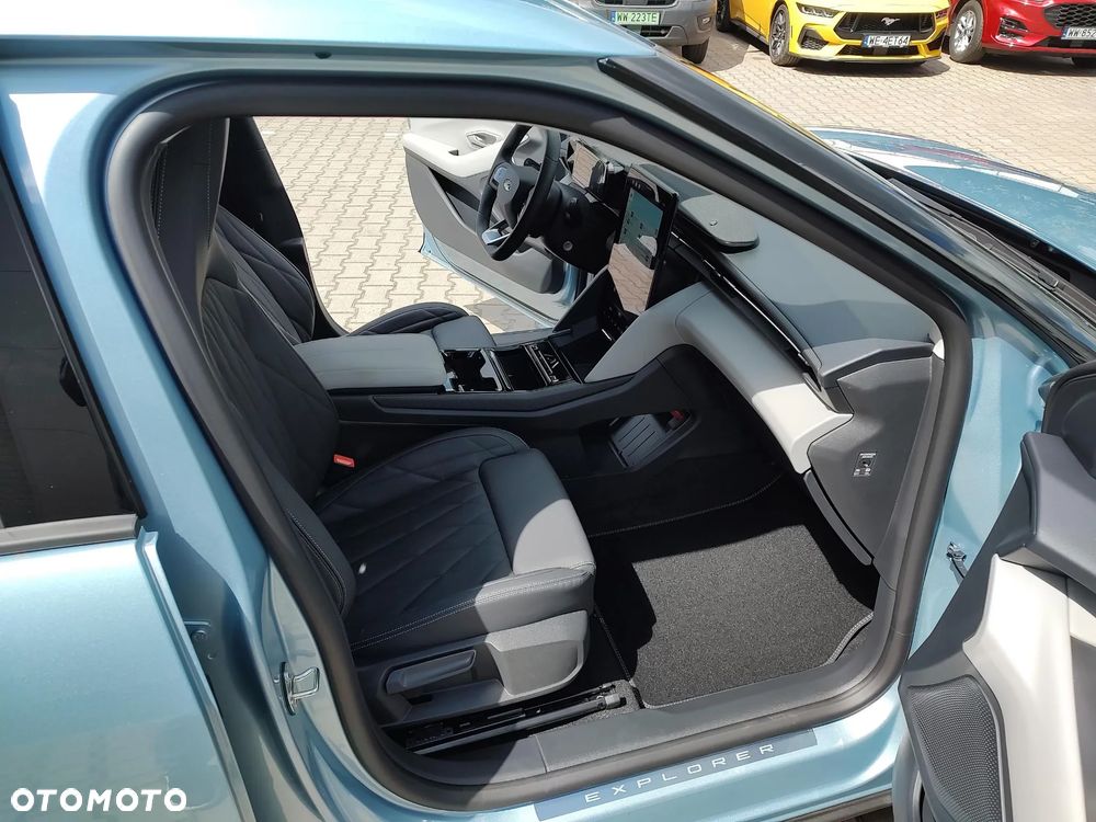 Ford Explorer 79kWh Premium RWD - 11