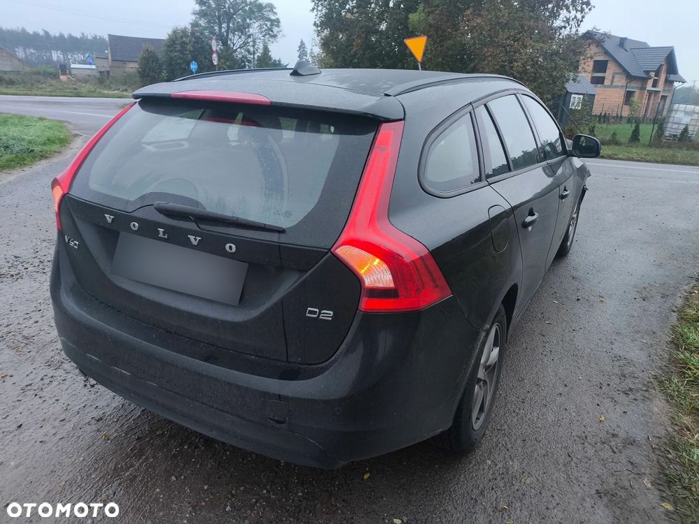Volvo V60 D2 Kinetic - 2