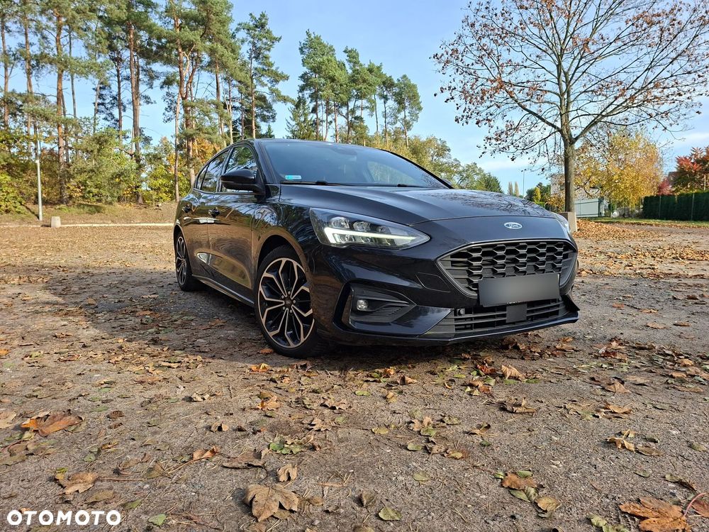 Ford Focus ver-1-5-ecoboost-st--line-business - 1