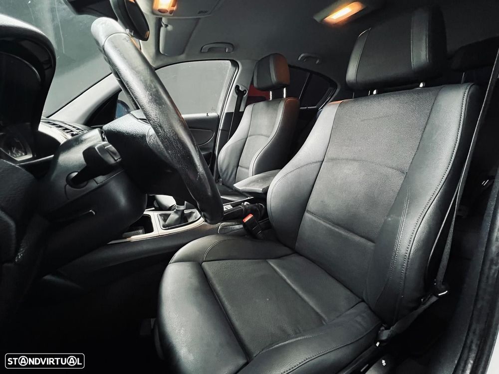 BMW 116 d - 30