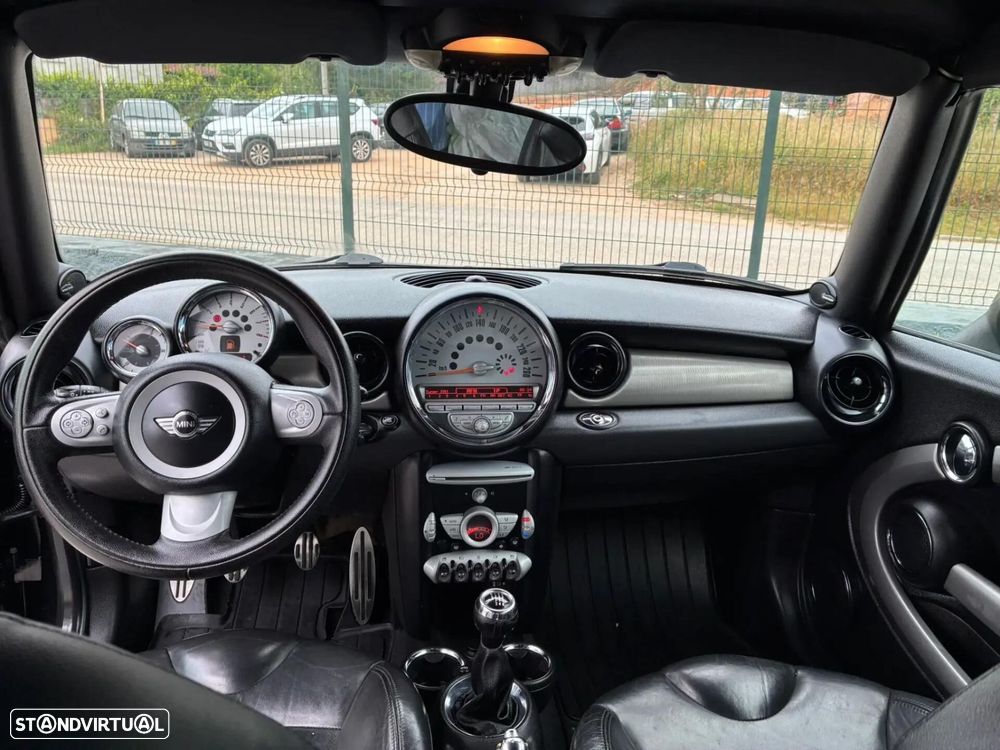 MINI Cabrio Cooper S - 18