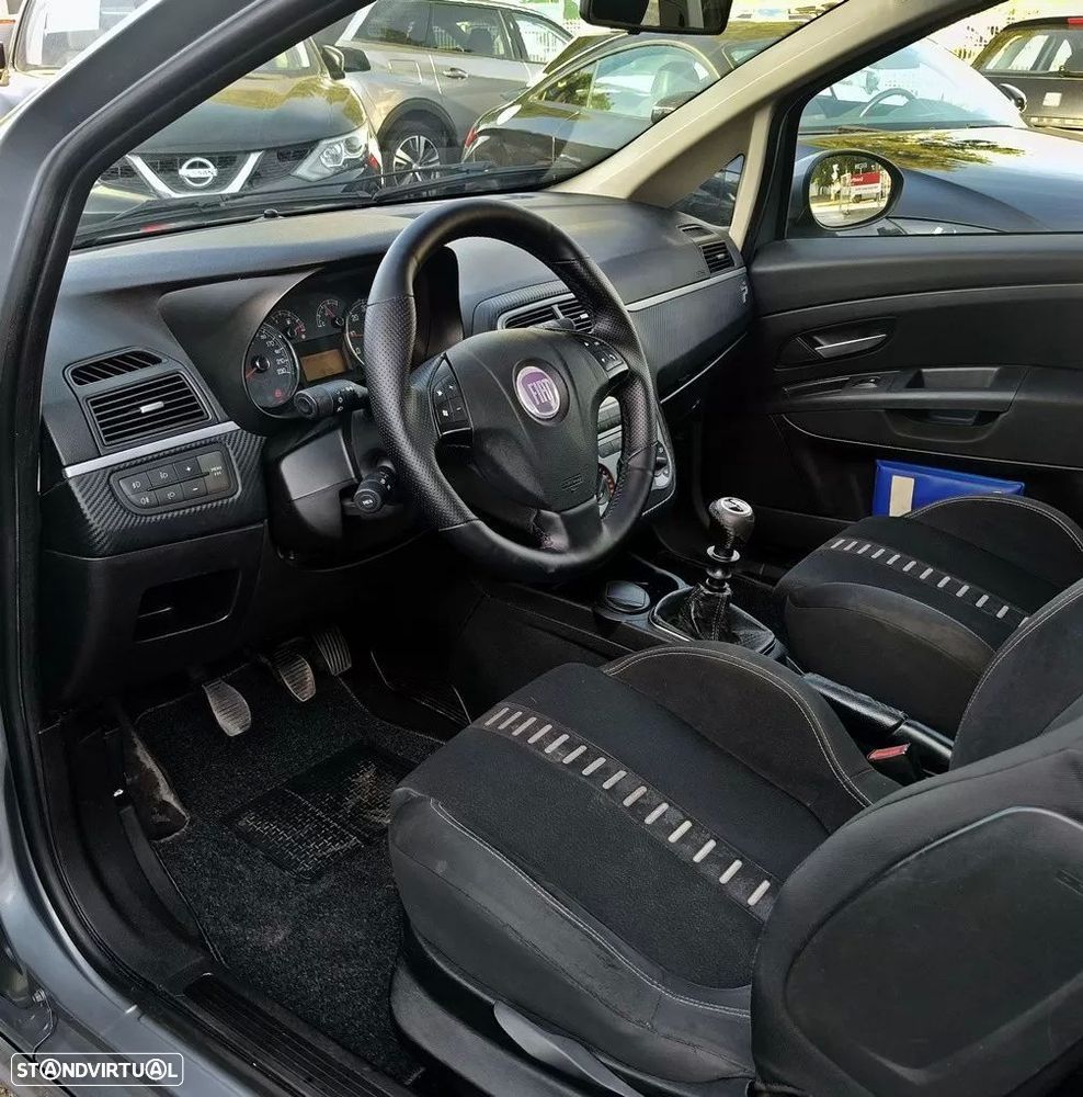 Fiat Grande Punto 1.3 M-Jet Sport — photo 3