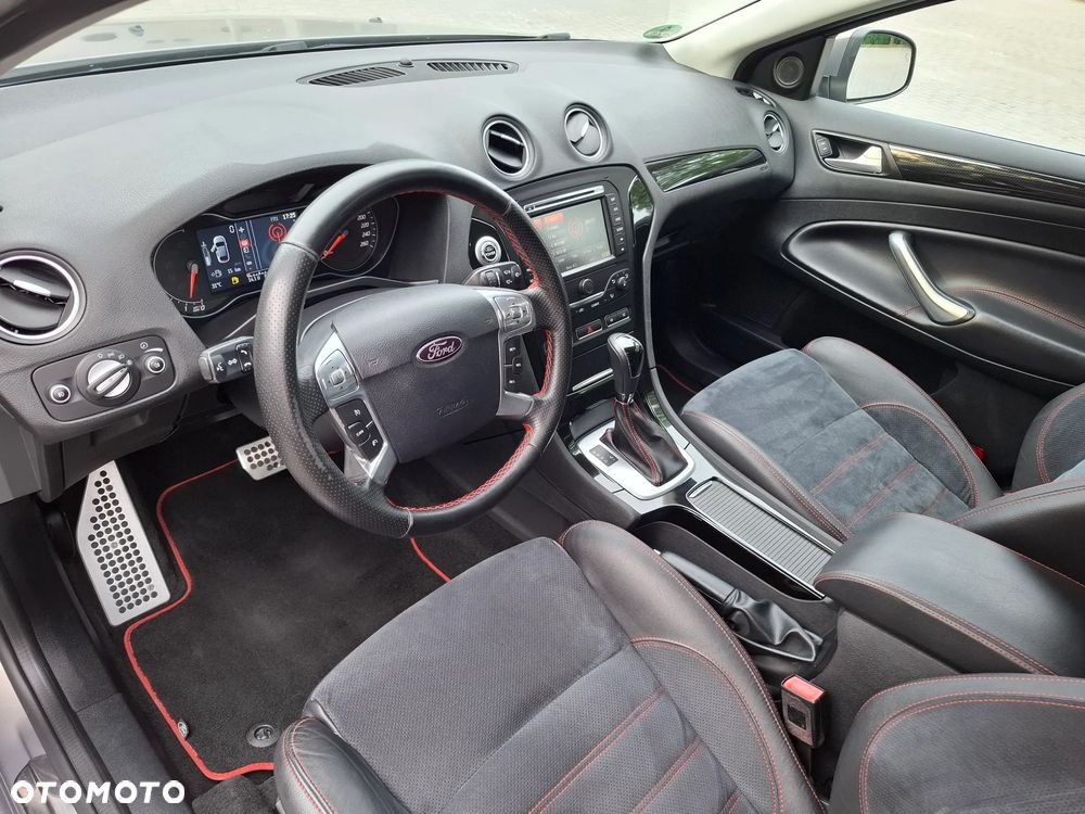 Ford Mondeo 2.0 T Titanium S - 26