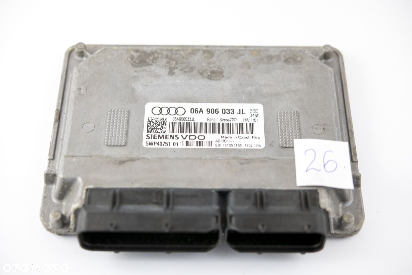 Komputer sterownik silnika Audi A3 8P lift 06A906033JL - 1
