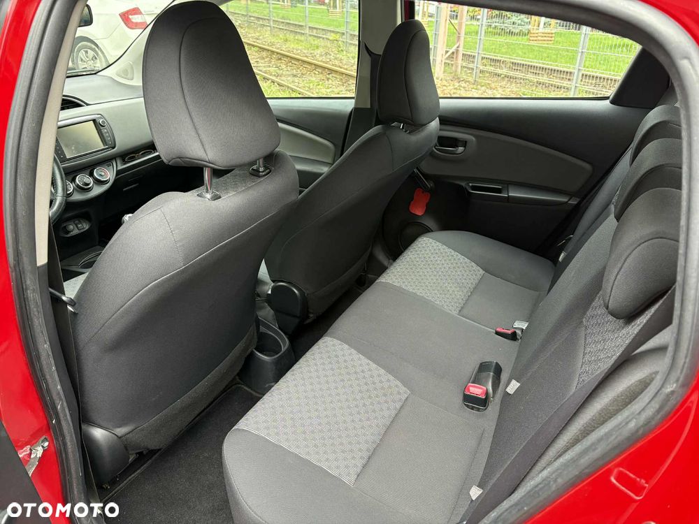 Toyota Yaris 1.33 Premium EU6 - 9