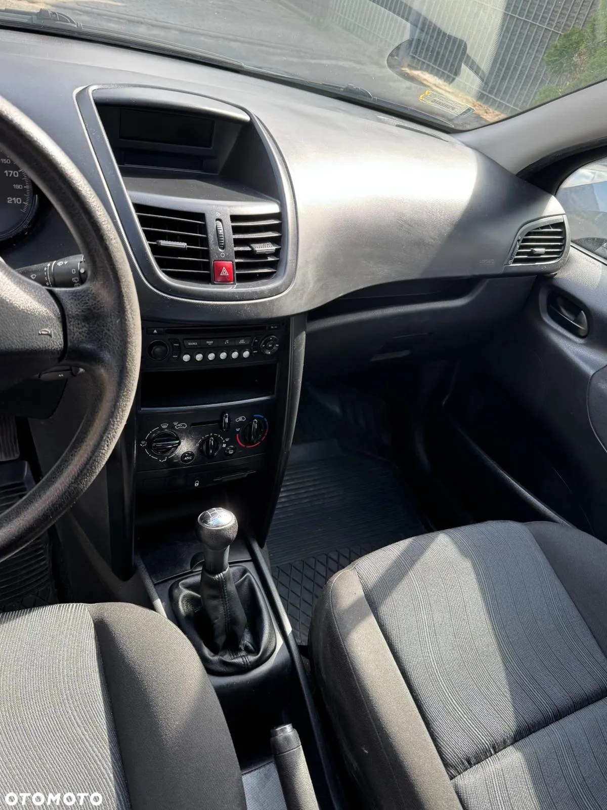 Peugeot 207 1.4 Trendy - 5