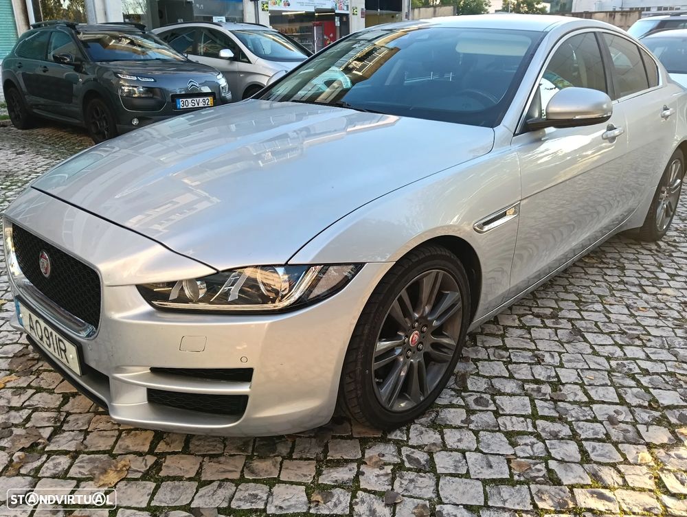 Jaguar XE 2.0 D R-Sport Aut. - 2