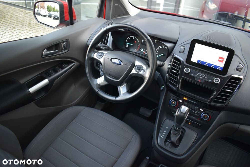 Ford Tourneo Connect Grand - 16