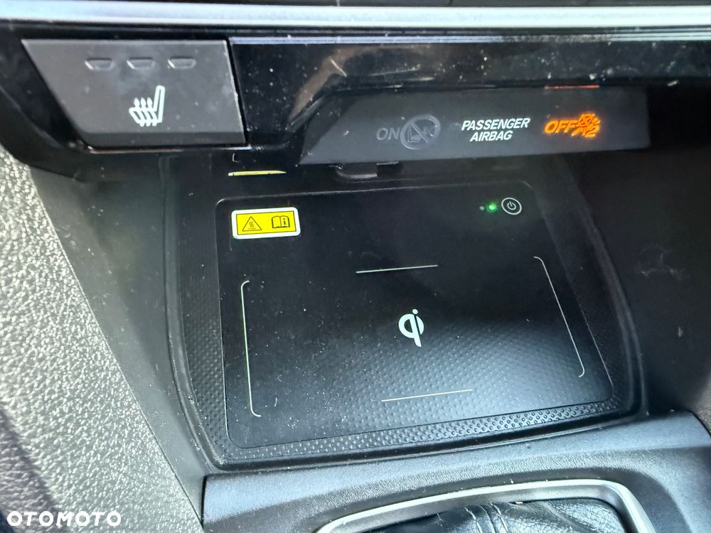 Honda Civic 1.0 i-VTEC Turbo Executive - 24
