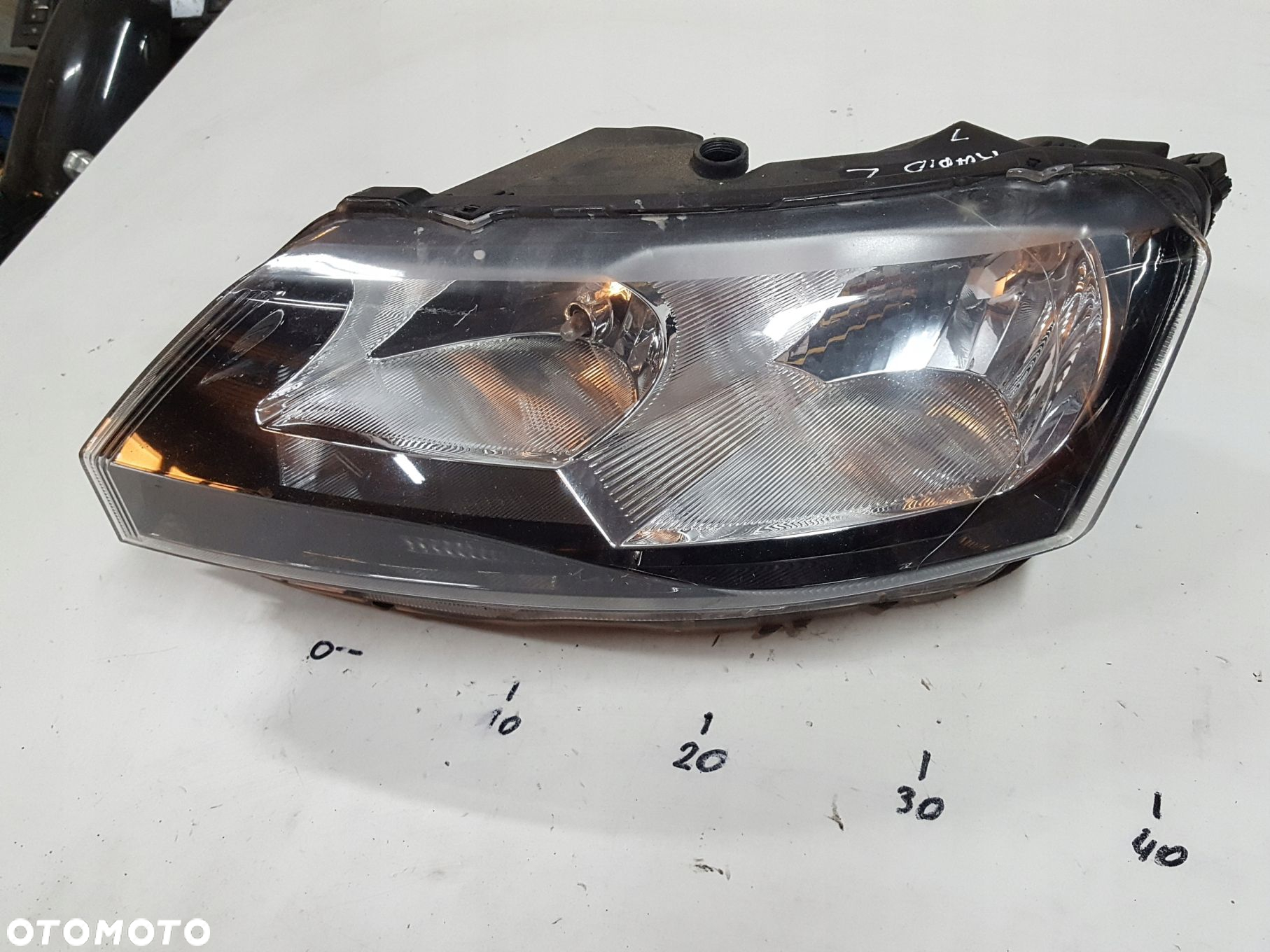 SKODA RAPID 12-17r LAMPA LEWA PRZÓD ANGLIK - 3