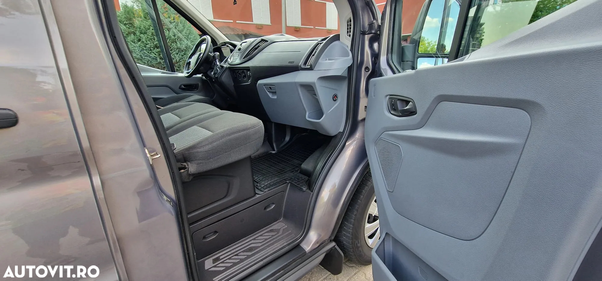 Ford Transit Custom Bus 310 2.0 TDCI LWB L2H1 Limited - 6