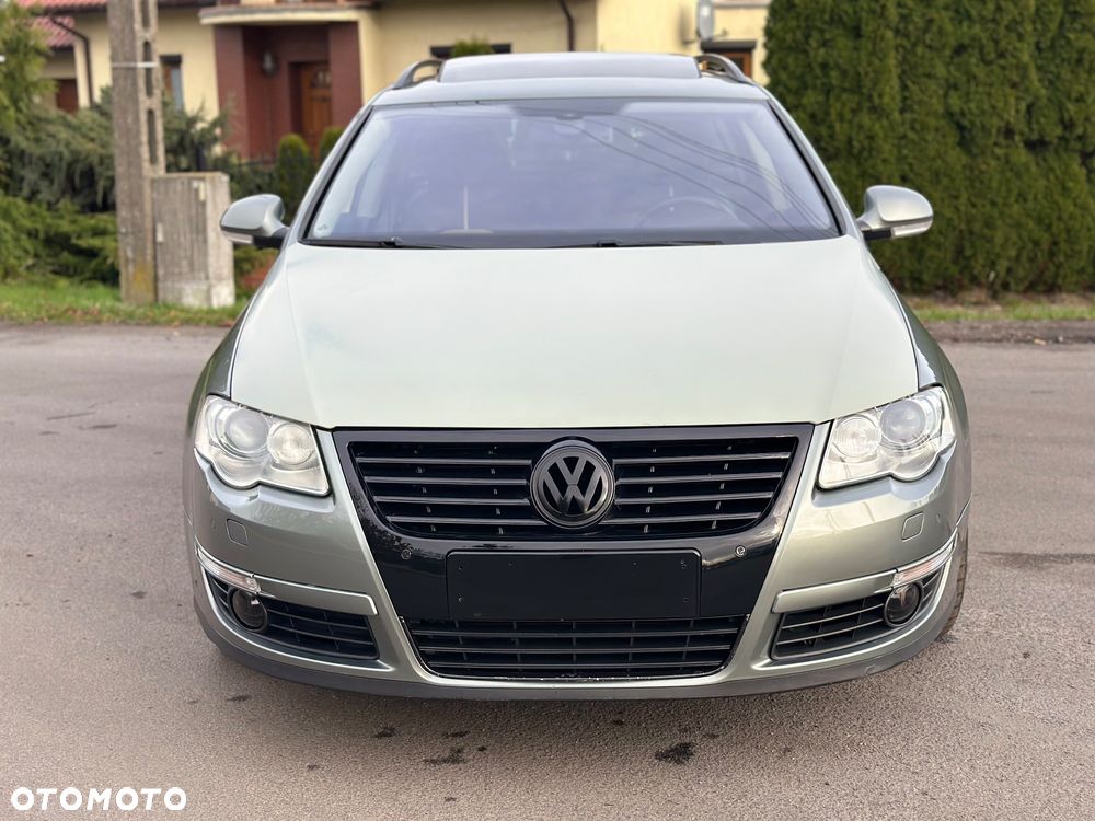 Volkswagen Passat Variant 3.2 V6 FSI 4Mot Highline DSG - 9